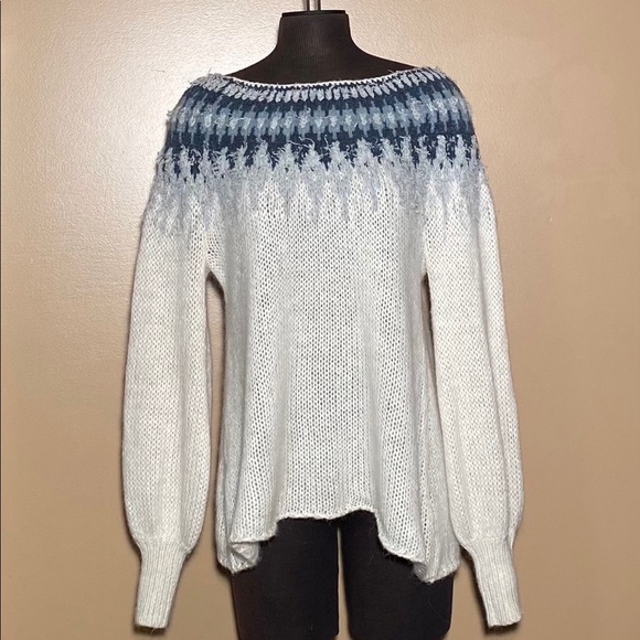 Free People Sweaters - Free people women’s sweater/Size-Medium